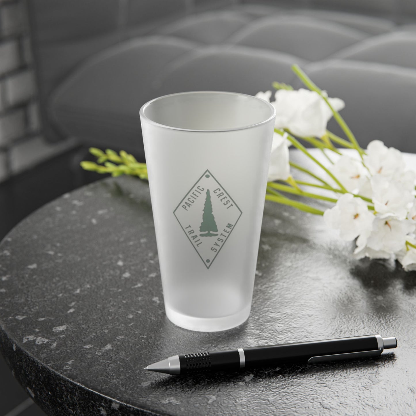 Pacific Crest Trail Classic Diamond Trail Marker Frosted Pint Glass teelaunch