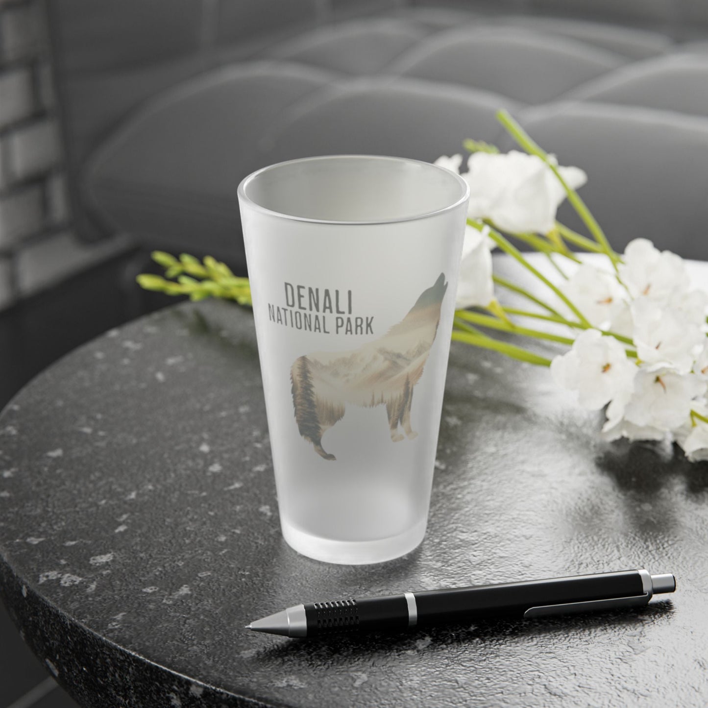 Denali National Park Wolf Frosted Pint Glass teelaunch