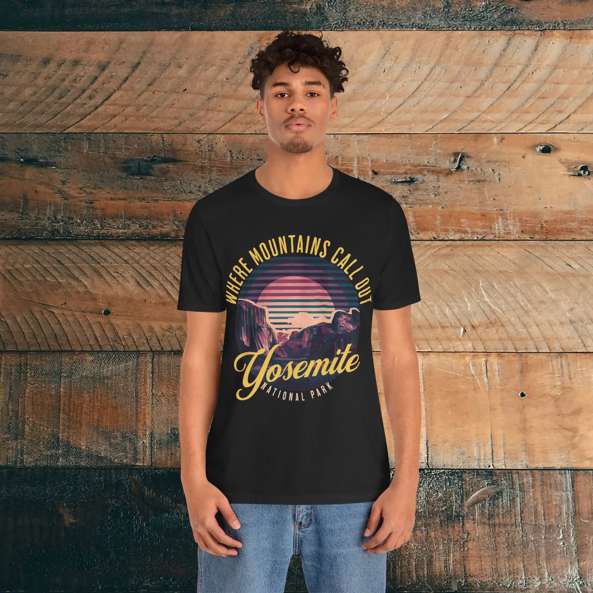 Yosemite National Park Unisex T-Shirt California Retro Mountains Call Out - Park Service Apparel