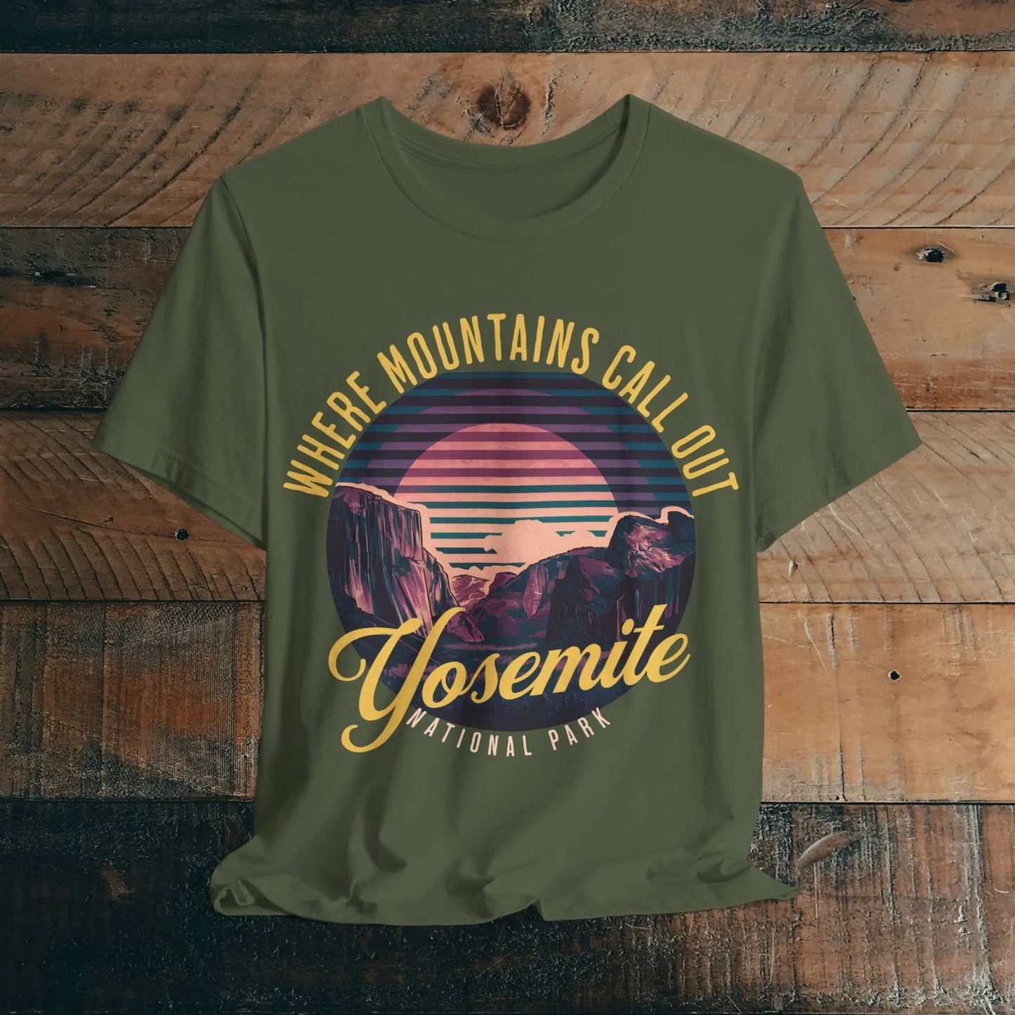 Yosemite National Park Unisex T-Shirt California Retro Mountains Call Out - Park Service Apparel