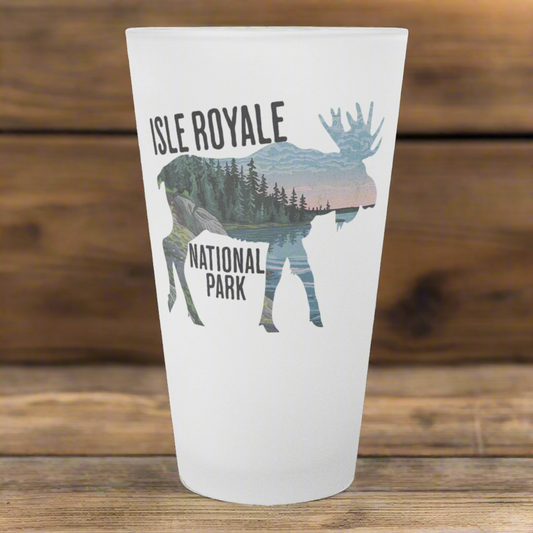 Isle_Royale_National_Park_Moose_Frosted__Pint_Empty_Mockup.png