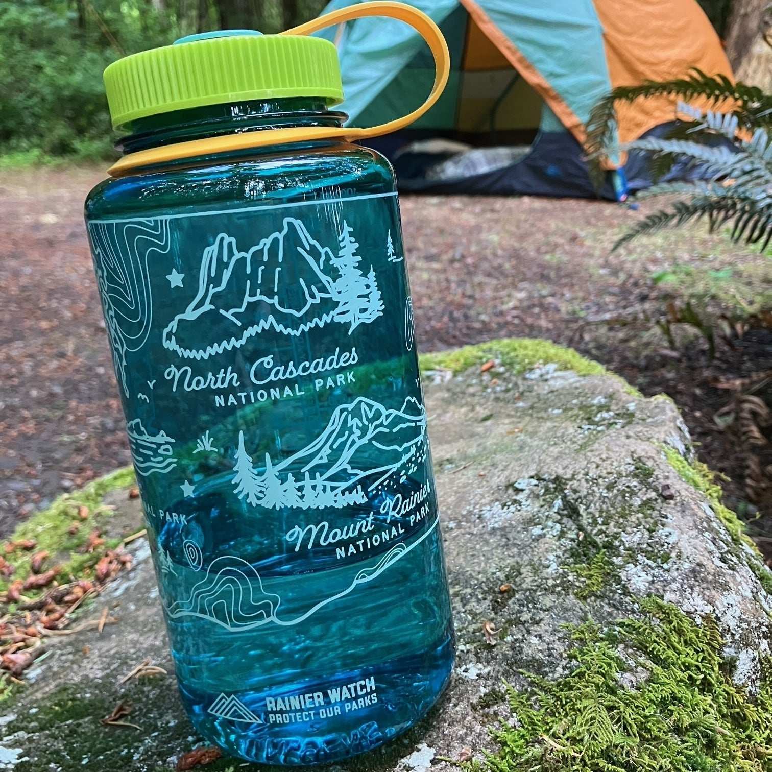 Washington National Parks Water Bottle - 32oz Rainier Watch