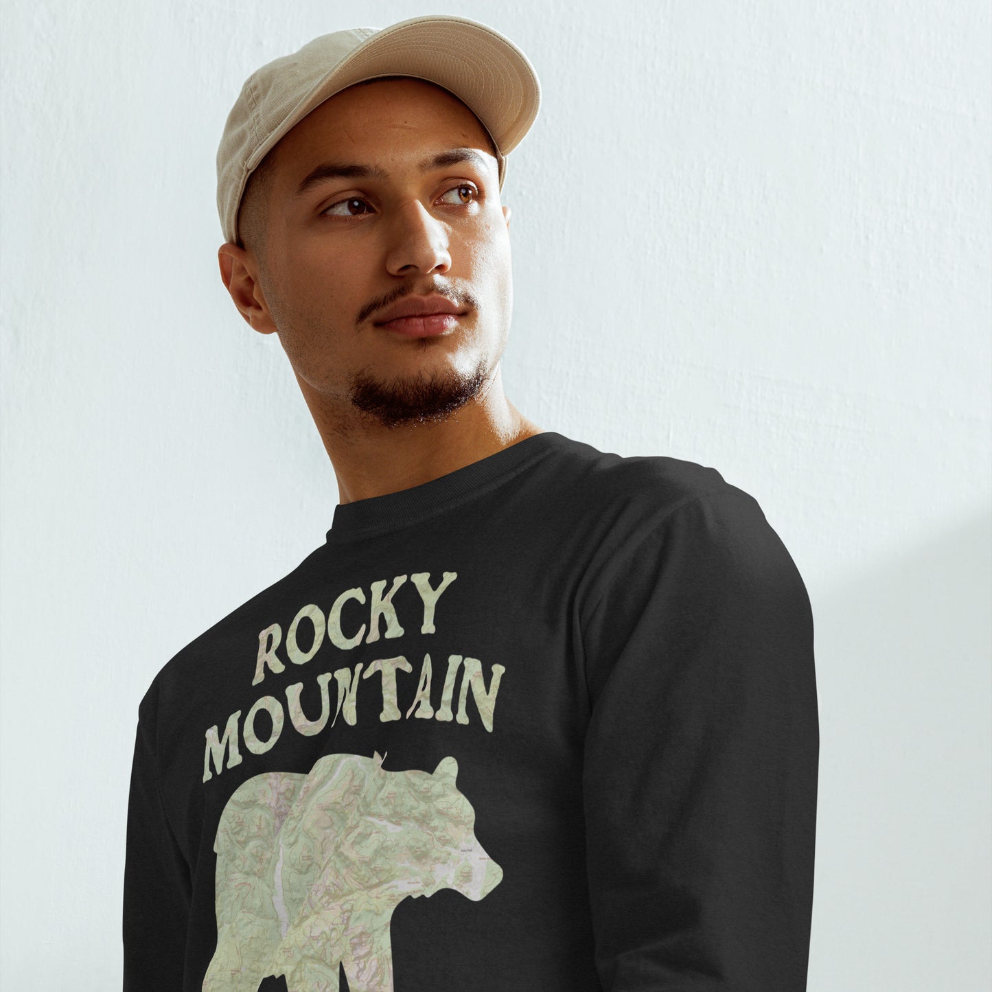Rocky Mountain Bear Heavyweight Long Sleeve Topo Tee