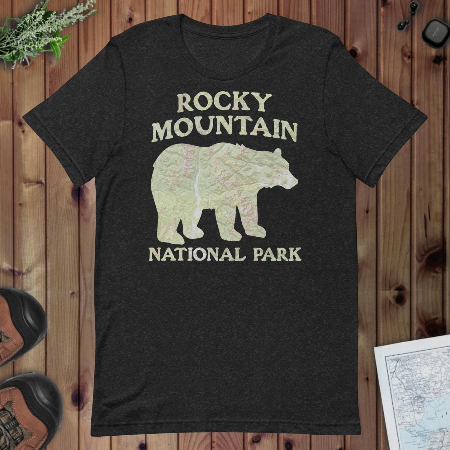 Rocky Mountain Bear Topo T-shirt T-Shirt Park Service Apparel Black Heather XS