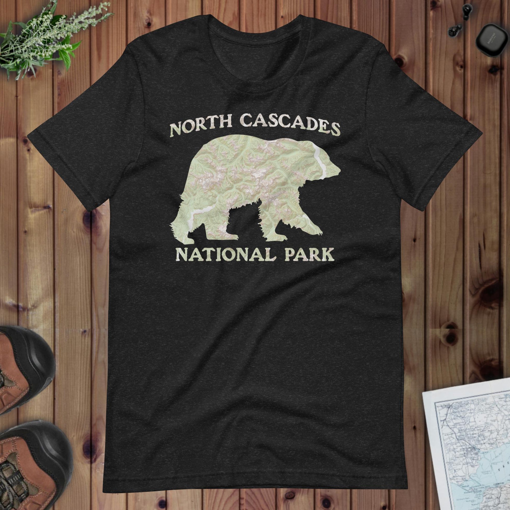 North Cascades Bear Topo T-shirt T-Shirt Park Service Apparel Black Heather XS